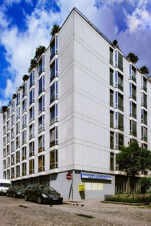 Strawberry Hostel Vienna Exterior photo